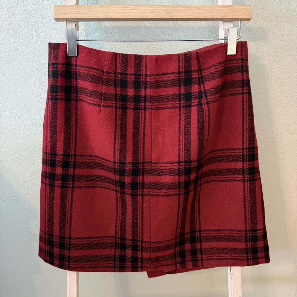 British Khaki Tartan Plaid Red and Black Women's Mini Skirt Size 4 - Picture 2 of 9